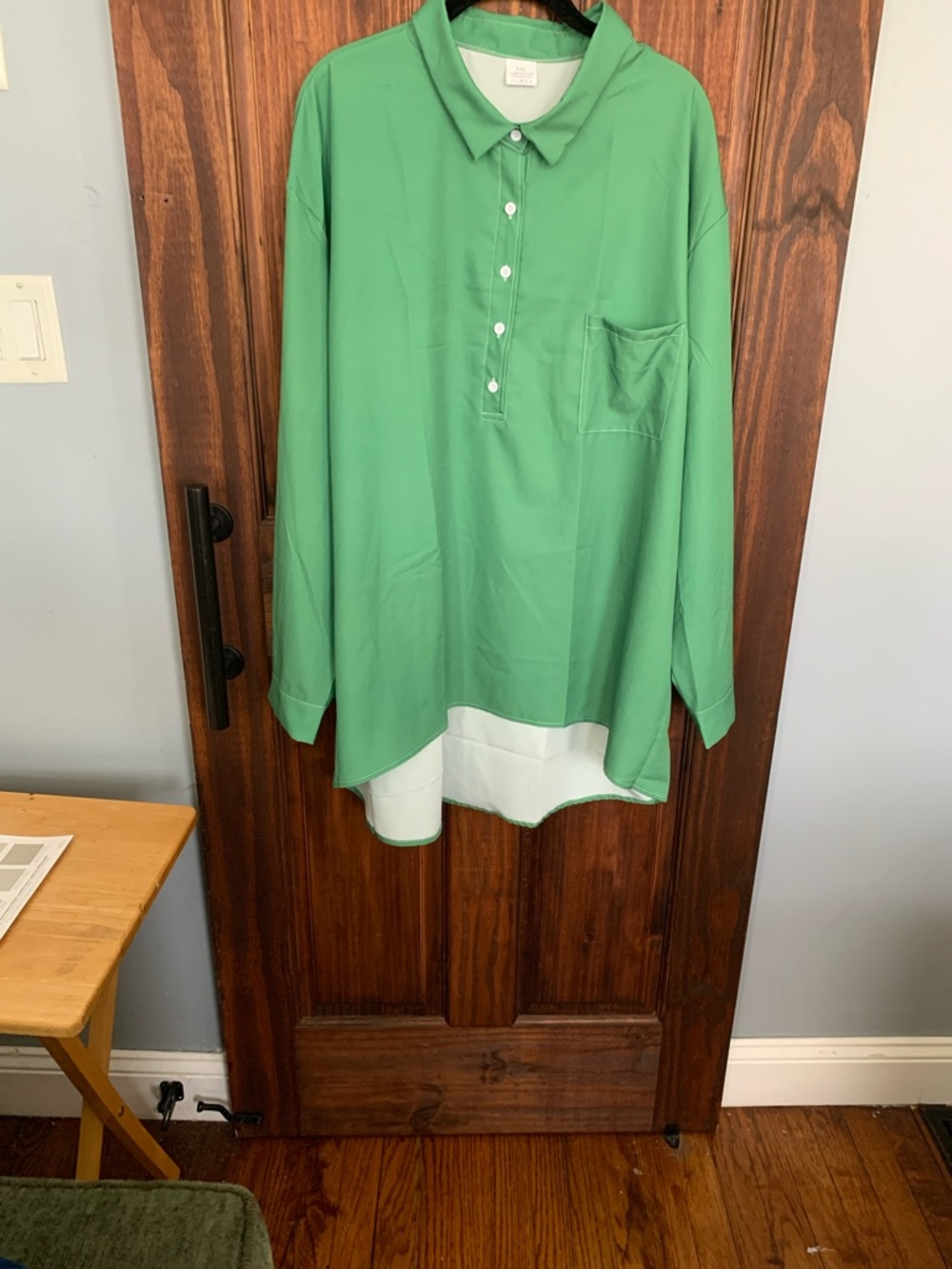 Elle Green Collared Tunic Blouse with Pocket
PLUS 5X NEW